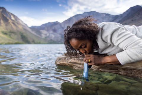 sklep pływacki aqua-swim.pl LIFESTRAW PEAK Turystyczny Filtr Wody 4000L Słomka 10 sklep pływacki aqua-swim.pl LIFESTRAW PEAK Turystyczny Filtr Wody 4000L Słomka 10